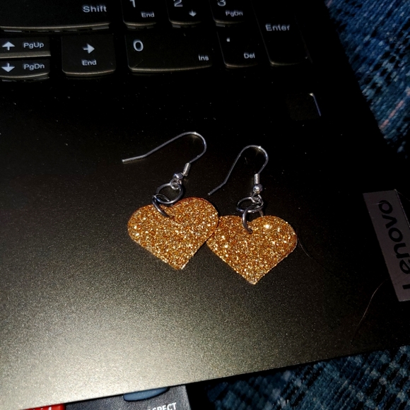 Glitter Heart earrings - Picture 1 of 2